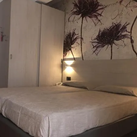 Italy 4*
