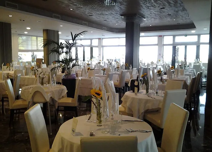 Italy 4* 비비오네