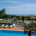 Hotel Italy 4*