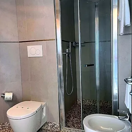 Italy Μπιμπιόνε