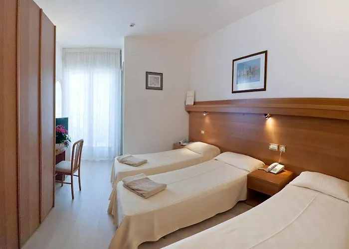 Italy 4*
